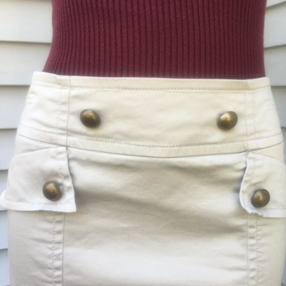 4/$25 H&M Pencil Khaki Skirt - Picture 4 of 12